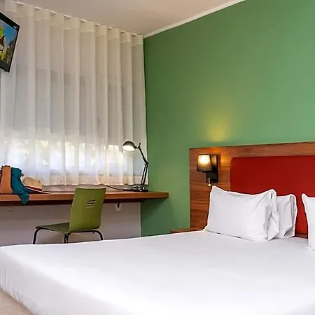 Hotel Campanile Setubal